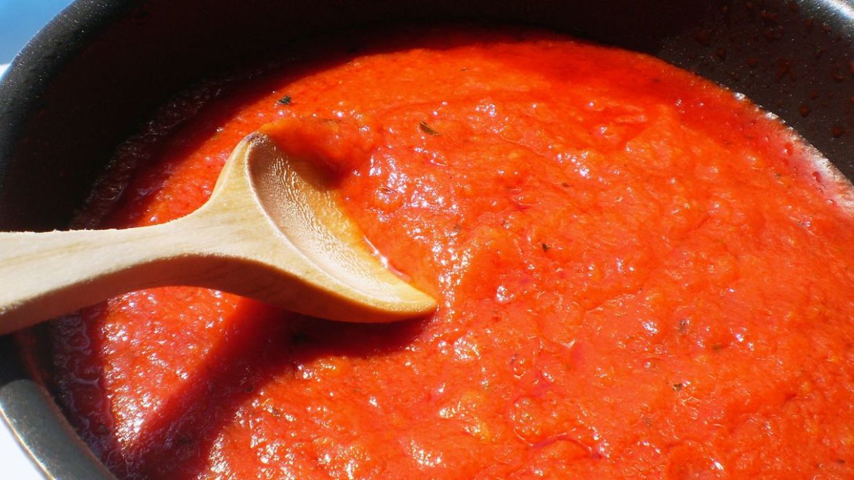 ¿Cómo hacer salsa de tomate?