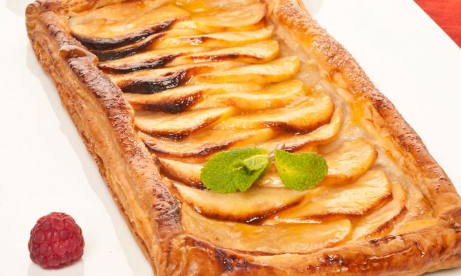 ¿Cómo hacer tarta de manzana con hojaldre?